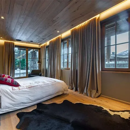 Luxurious 4br Chalet In Kitzbuehel- What'app - 0034-635-520-036 - For Reservations!! Willa *